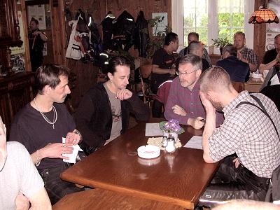 {short description of image}