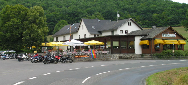 {short description of image}