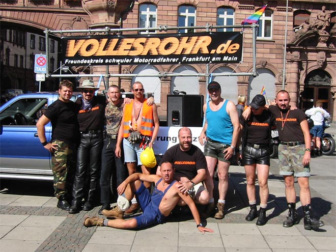 {short description of image}