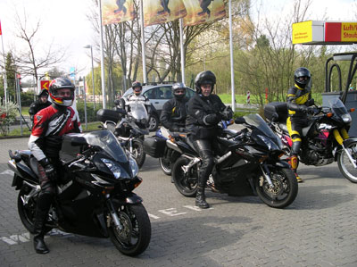 {short description of image}