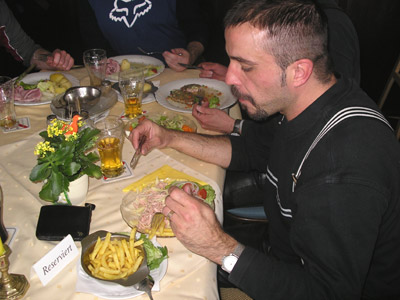 {short description of image}