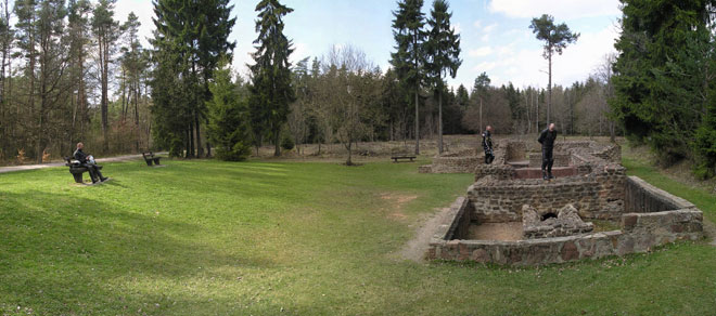 {short description of image}