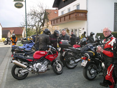 {short description of image}