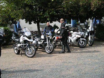 {short description of image}