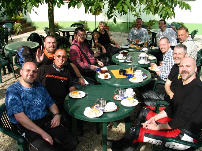 {short description of image}