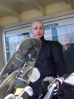 {short description of image}