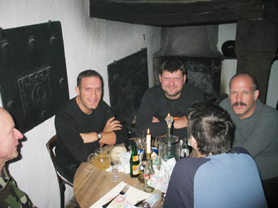 {short description of image}