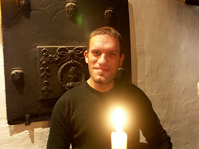 {short description of image}