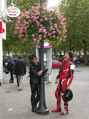 {short description of image}