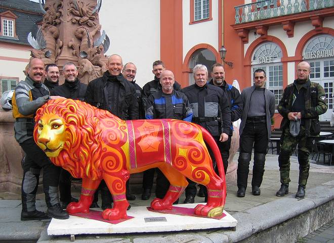 {short description of image}