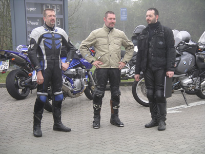 {short description of image}