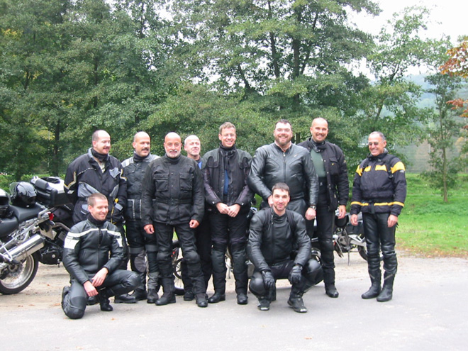 {short description of image}