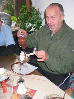 {short description of image}