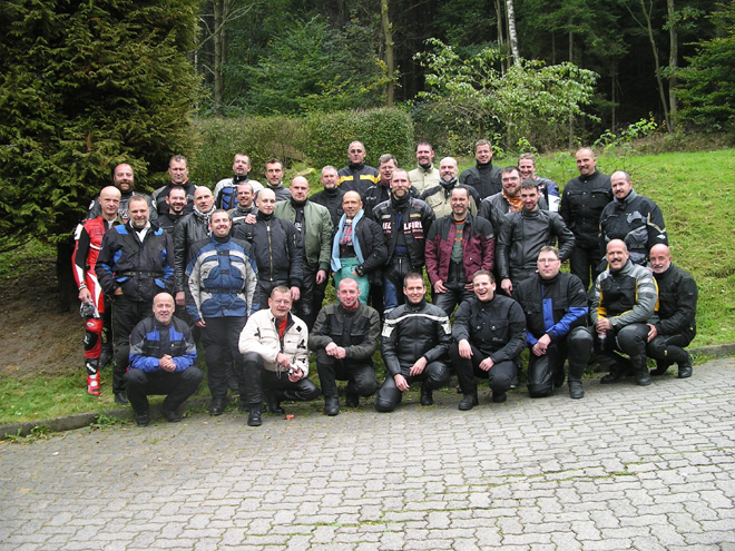 {short description of image}