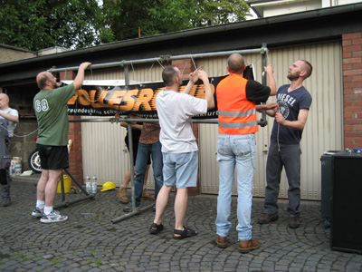 {short description of image}