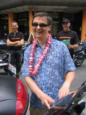 {short description of image}