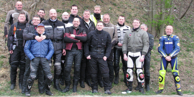 {short description of image}