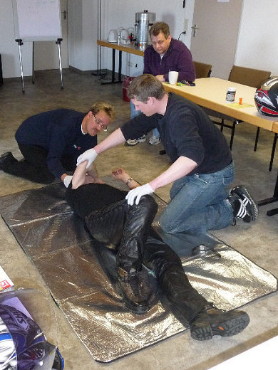 {short description of image}