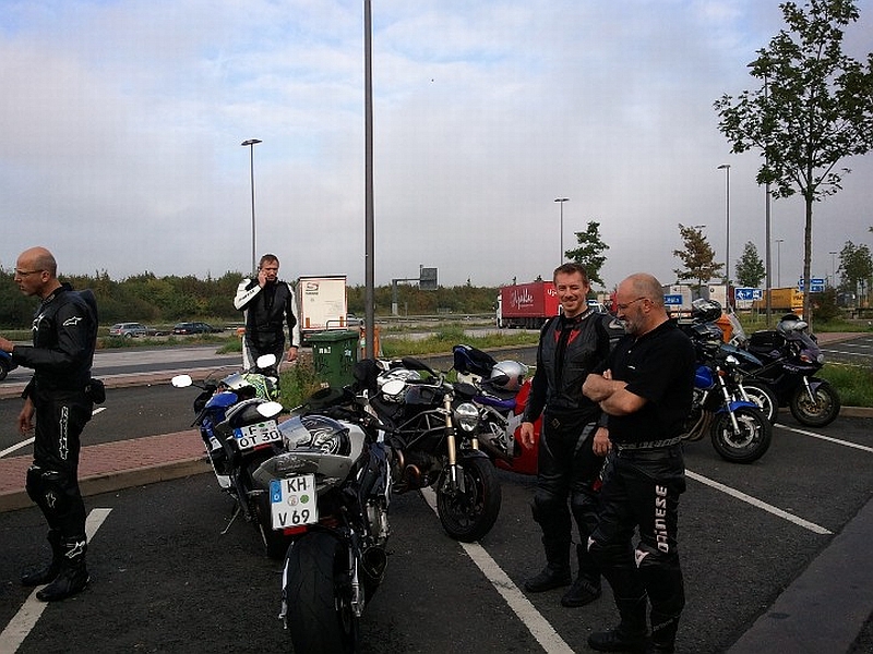 {short description of image}