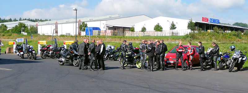 {short description of image}